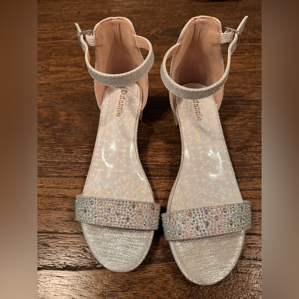 Girls Silver Sparkle Embellished Heels